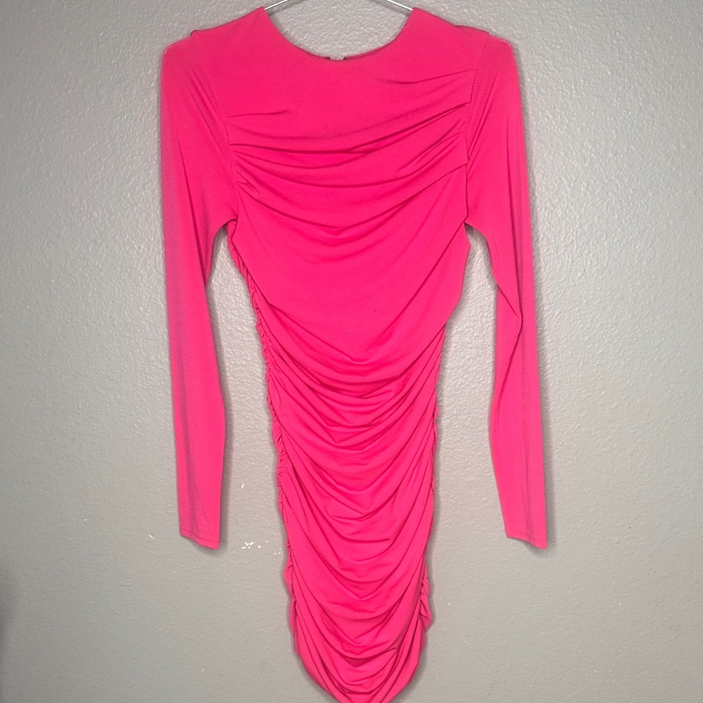 Alice + Olivia Fuchsia Long Sleeve Dress